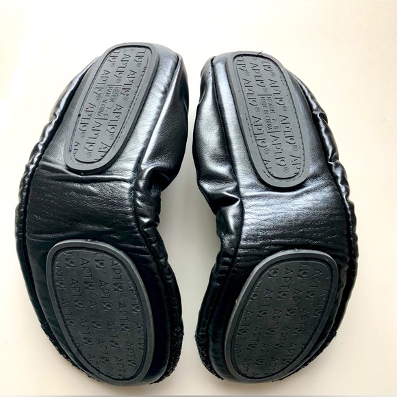 APT 9 Black Folding Ballet Flats with Storage Pouch - Picture 3 of 8